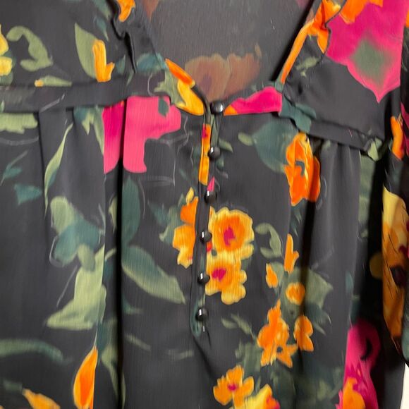 NY Collection Blouse Women's 1X Floral V-Neck Artsy Short Sleeve Top - Picture 7 of 10